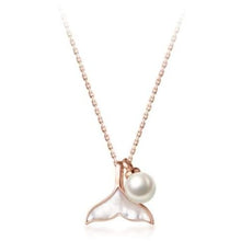 Load image into Gallery viewer, Mermaid Tail &amp; pearl necklace
