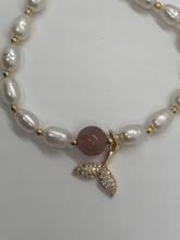 Load image into Gallery viewer, Pearl Mermaid Tail Bracelet with Precious Stone
